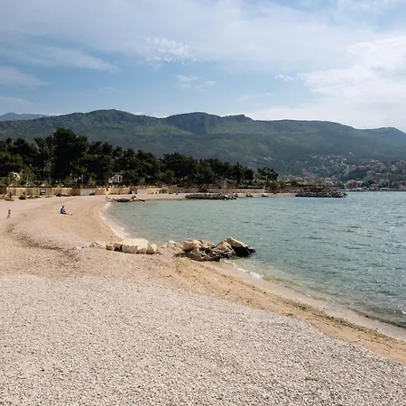 Lovely In Stobrec With Wifi Apartament Split
