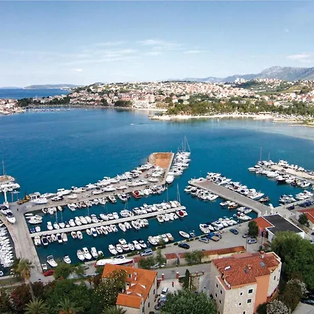 Apartamento 0-bedroom In Stobrec *